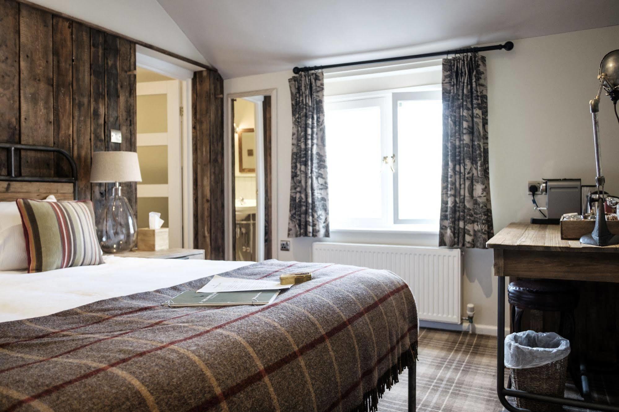 The White Hart Hotel Stockbridge  Kültér fotó